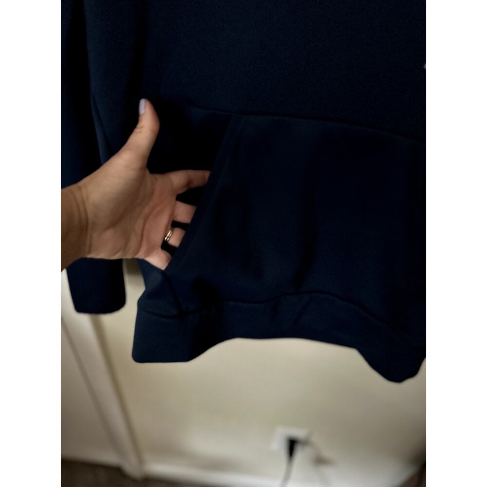 Under Armour Hoodie, size Small - Picture 4 of 4
